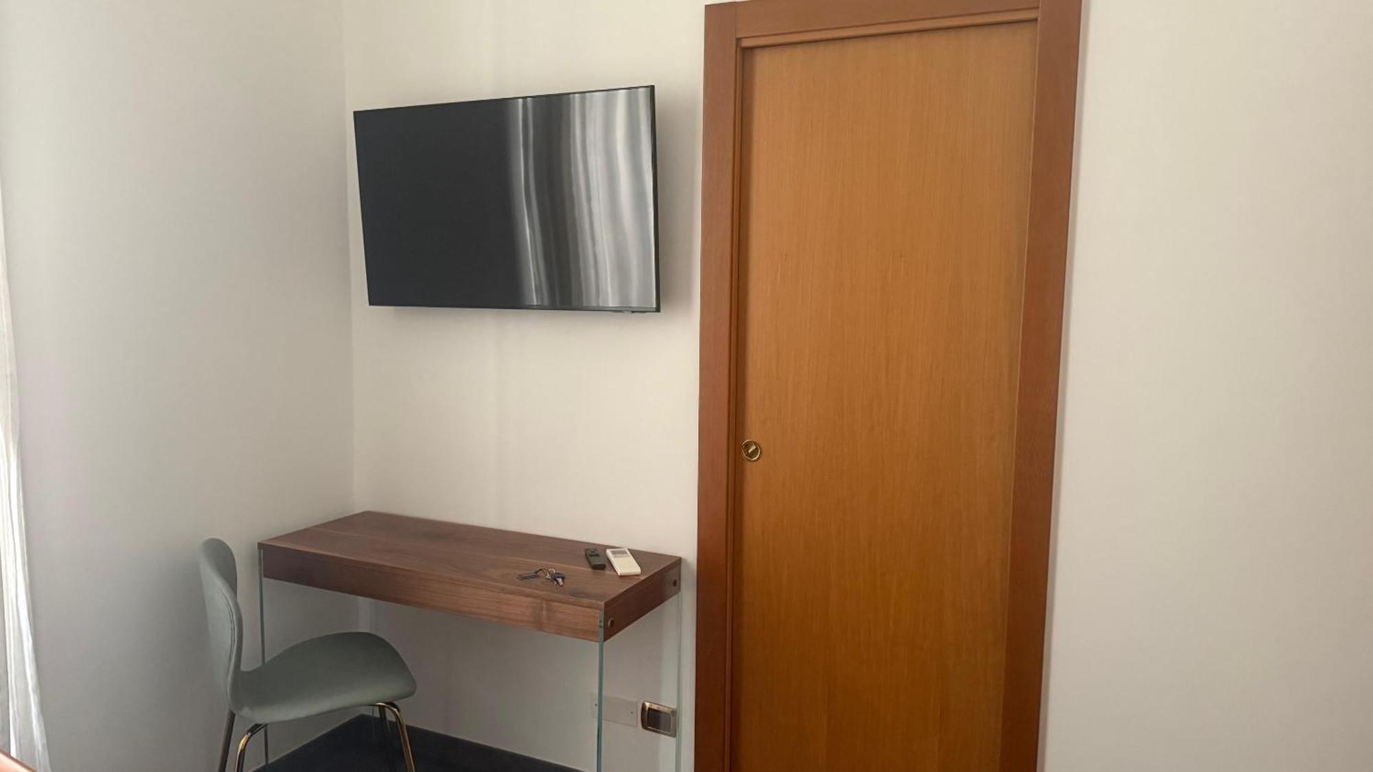 Holiday Guesthouse Салерно Екстер'єр фото